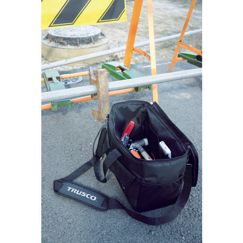 TRUSCO TOUGH ターポリンツールバッグ 黒色