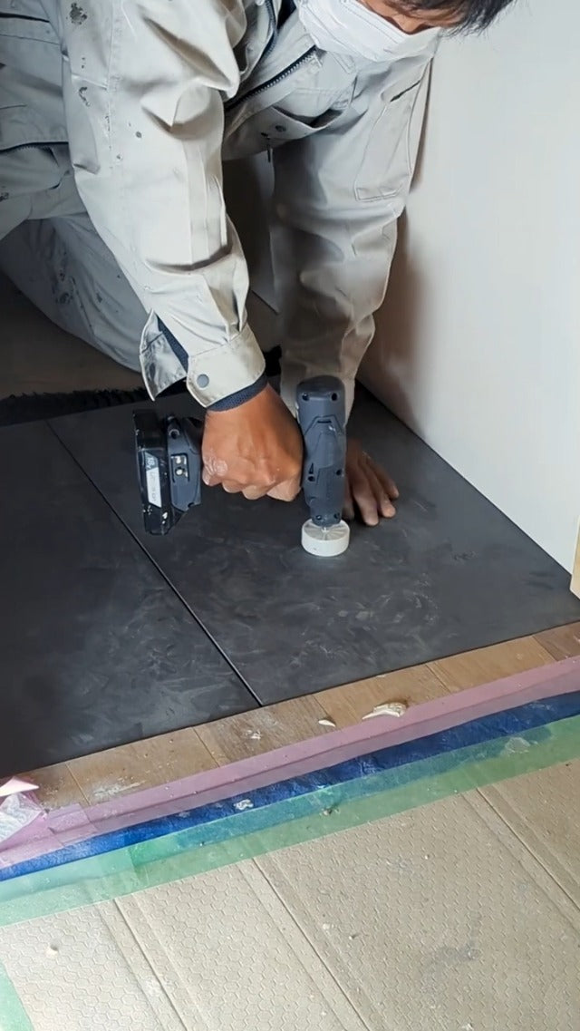 京セラ 充電式タイルパッチ