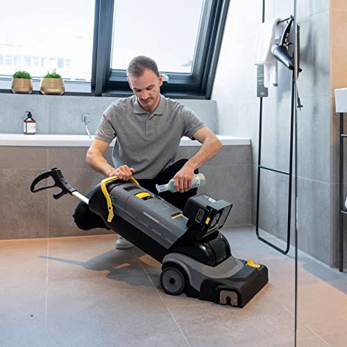 KARCHER 小型床洗浄機/手押し式床洗浄機 BR 30/4 C Bp