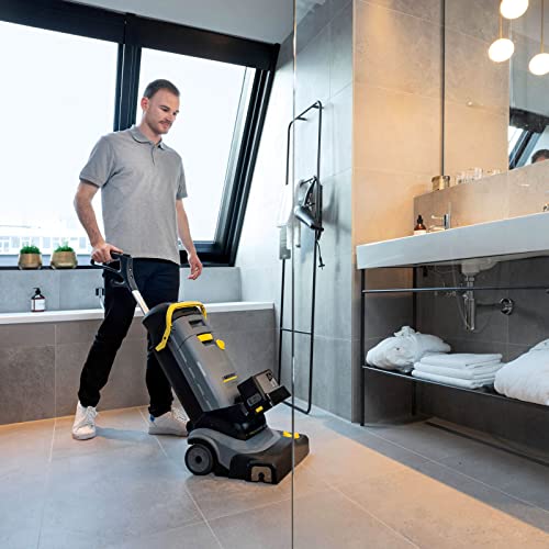 KARCHER 小型床洗浄機/手押し式床洗浄機 BR 30/4 C Bp