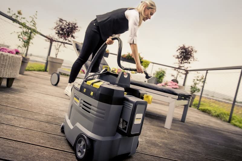 KARCHER 業務用 コードレスカーペットリンスクリーナー Puzzi 9／1 Bp